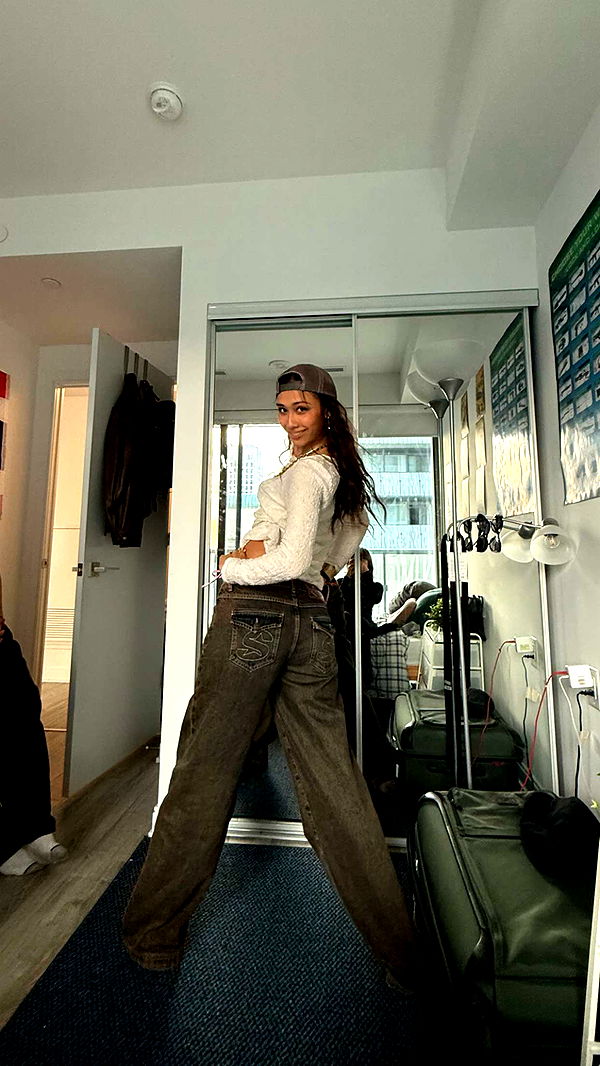 c.aitknight image ~ Altpins