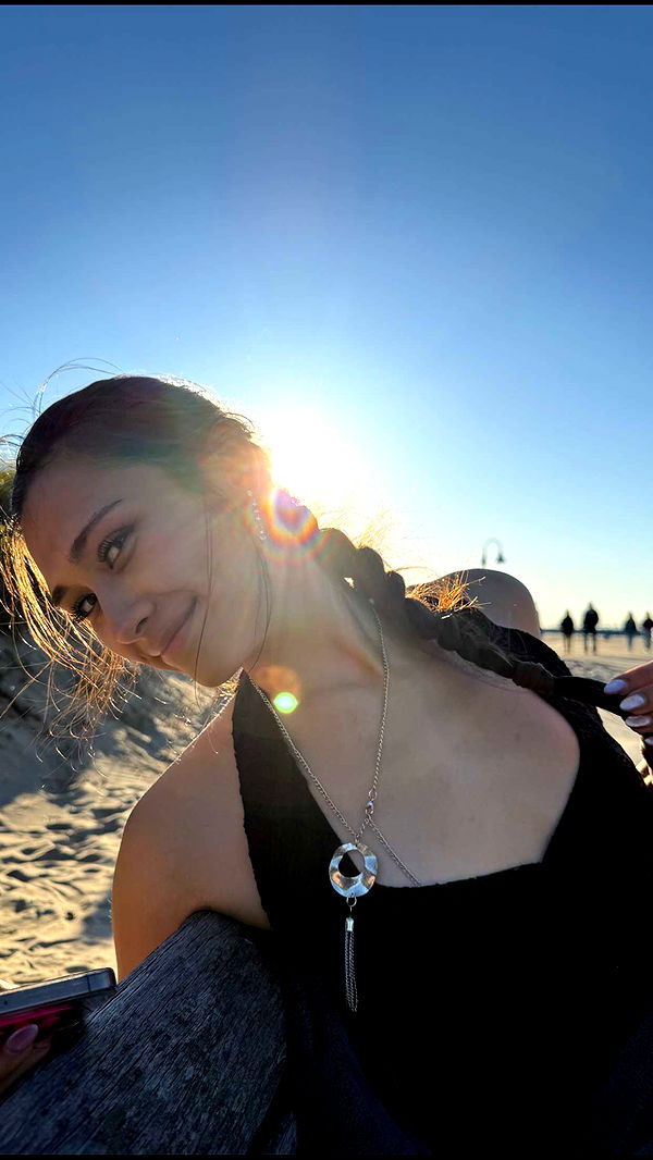 c.aitknight image ~ Altpins