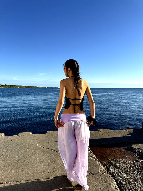 c.aitknight image ~ Altpins