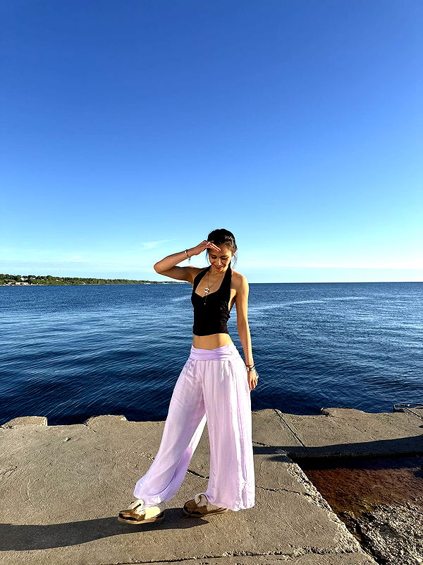 c.aitknight image ~ Altpins