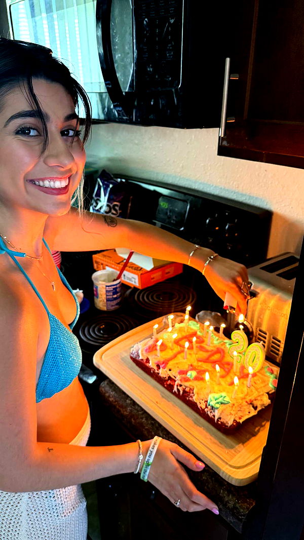 c.aitknight image ~ Altpins