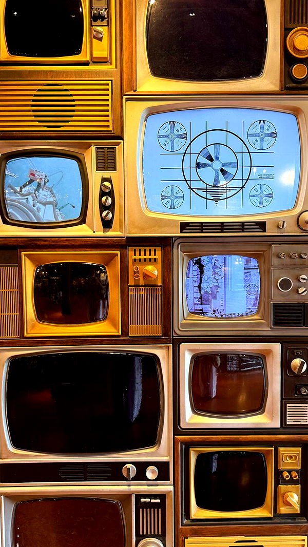 c.aitknight image ~ Altpins