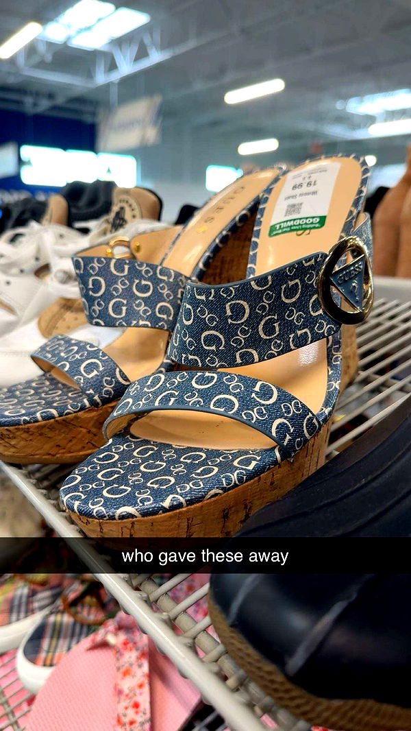 c.aitknight image ~ Altpins