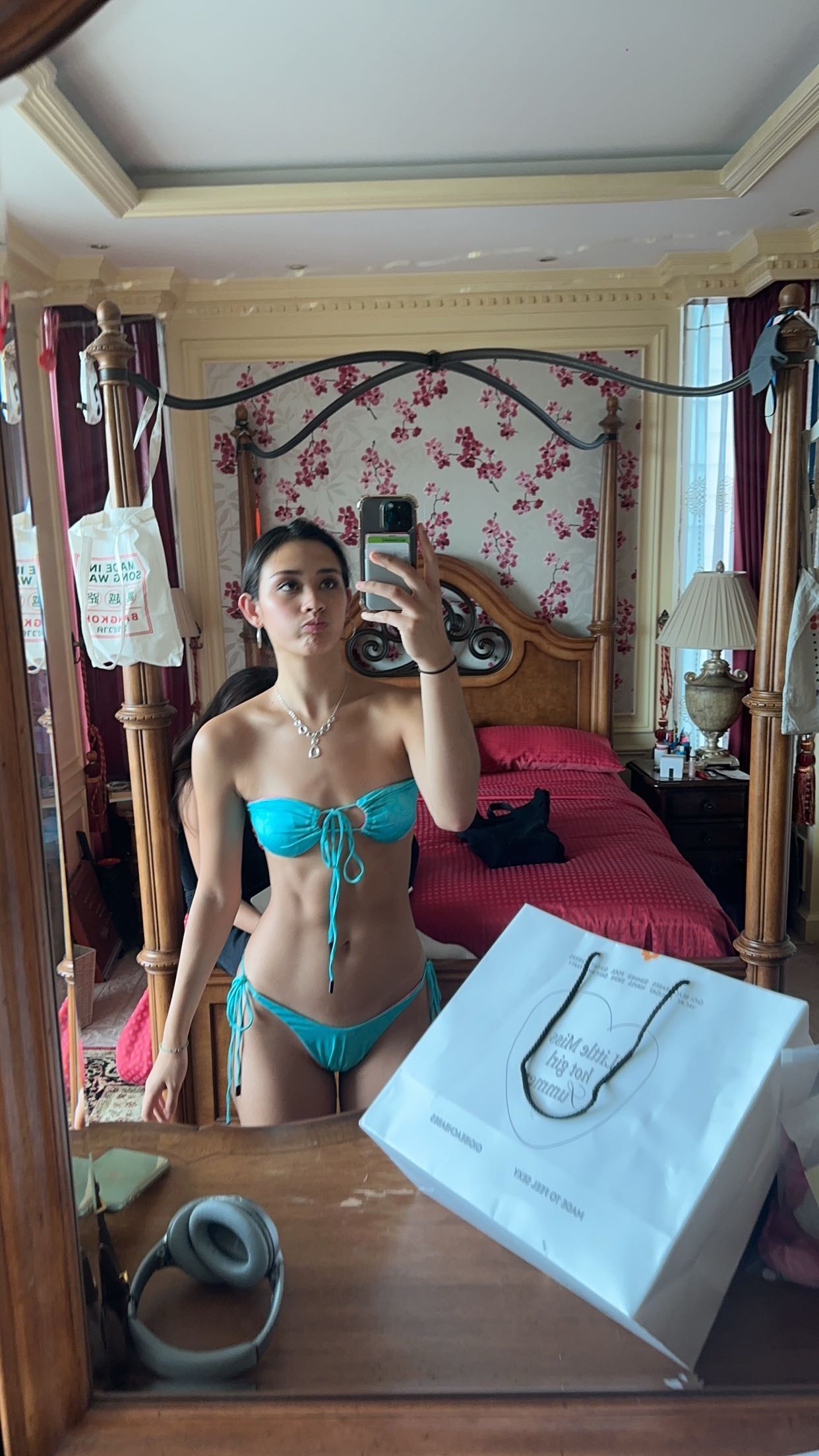 c.aitknight snapchat image archive image