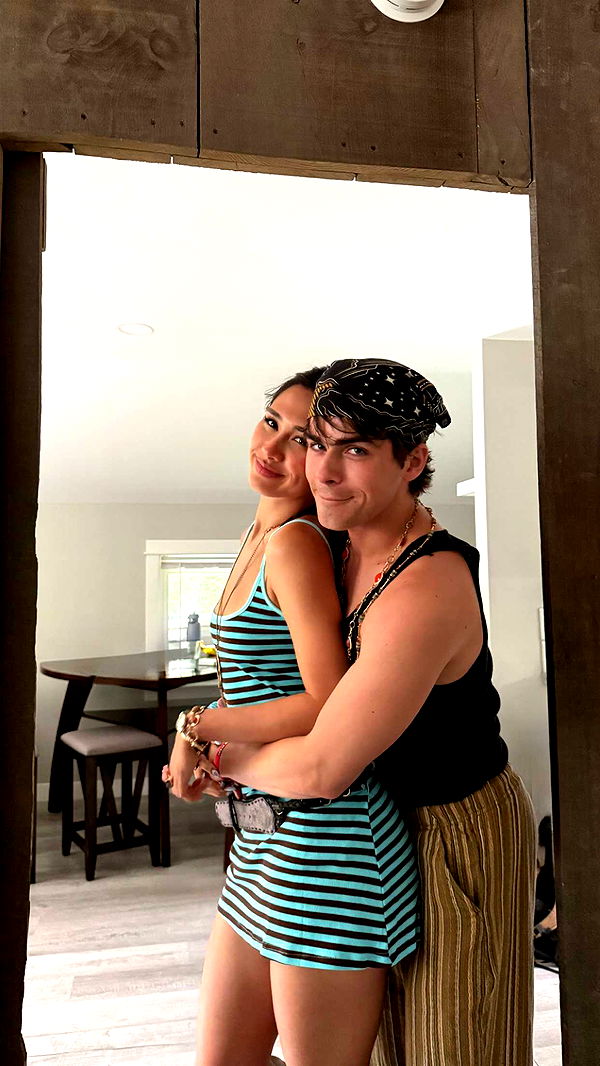 c.aitknight image ~ Altpins