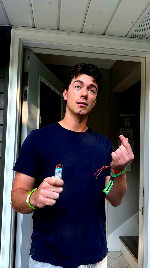 c.aitknight image ~ Altpins