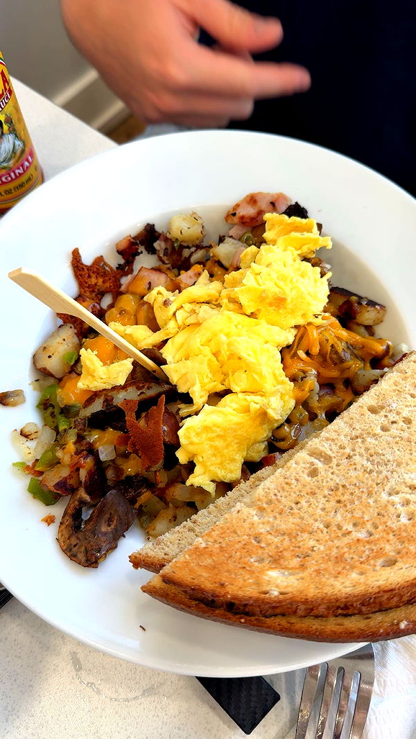 c.aitknight image ~ Altpins