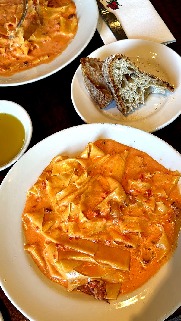 c.aitknight image ~ Altpins