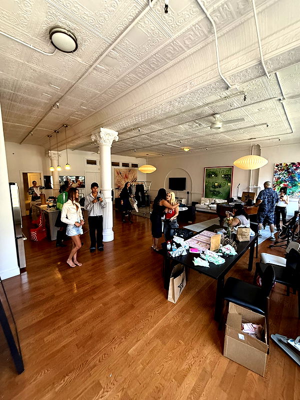 c.aitknight image ~ Altpins