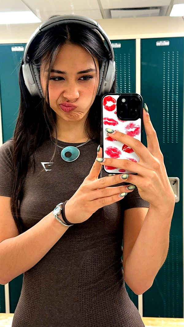 c.aitknight image ~ Altpins