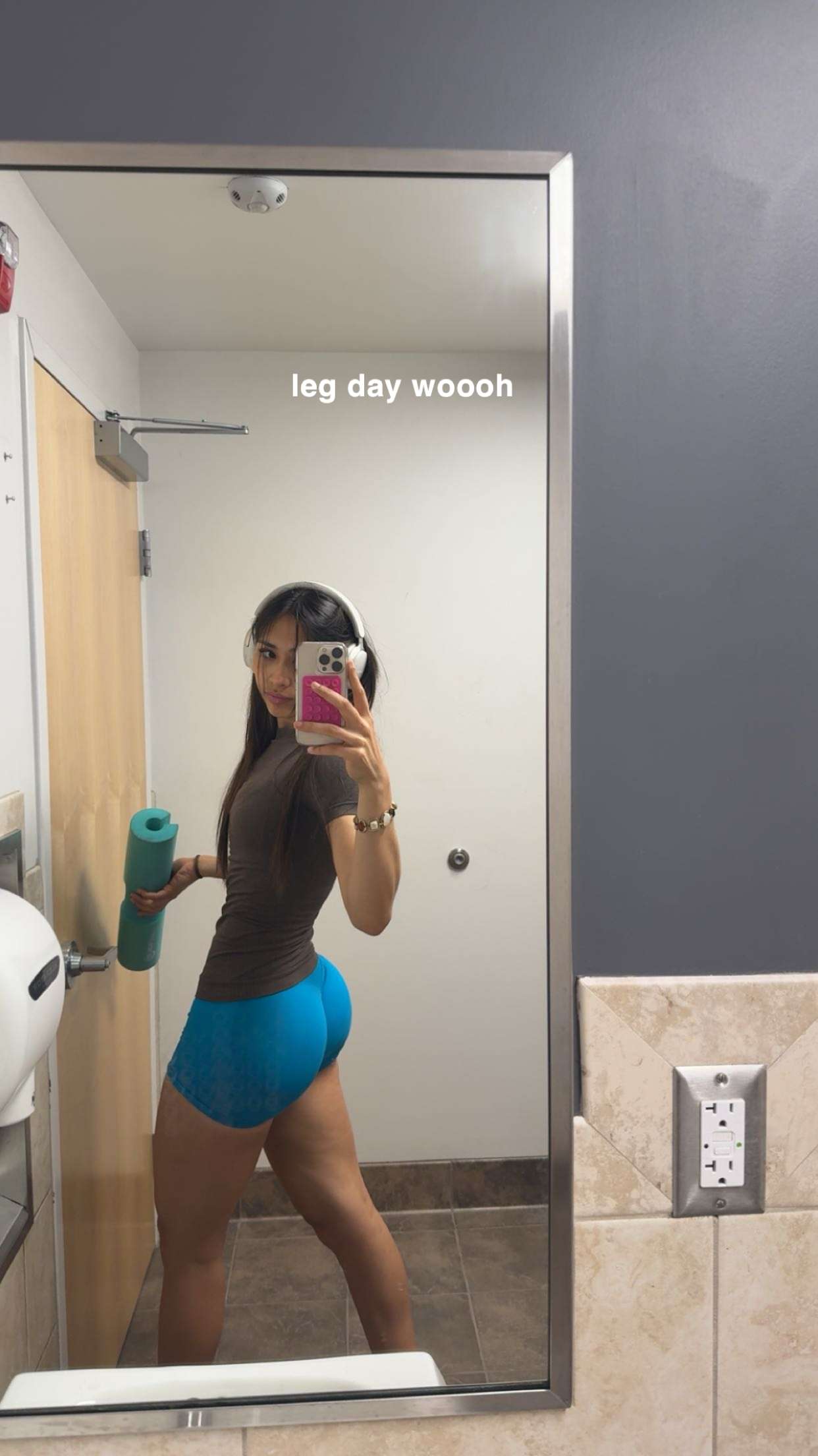 c.aitknight snapchat image archive image