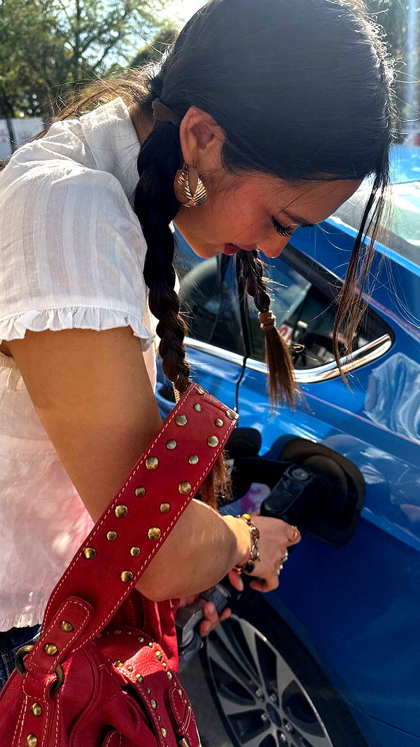 c.aitknight image ~ Altpins