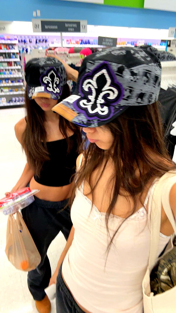 c.aitknight image ~ Altpins