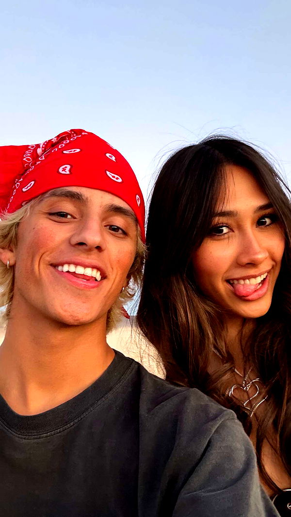 c.aitknight image ~ Altpins