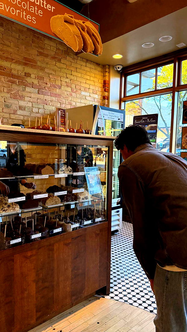 c.aitknight image ~ Altpins