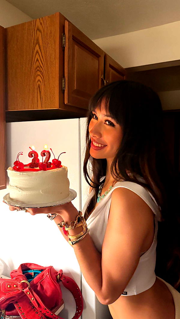 c.aitknight image ~ Altpins