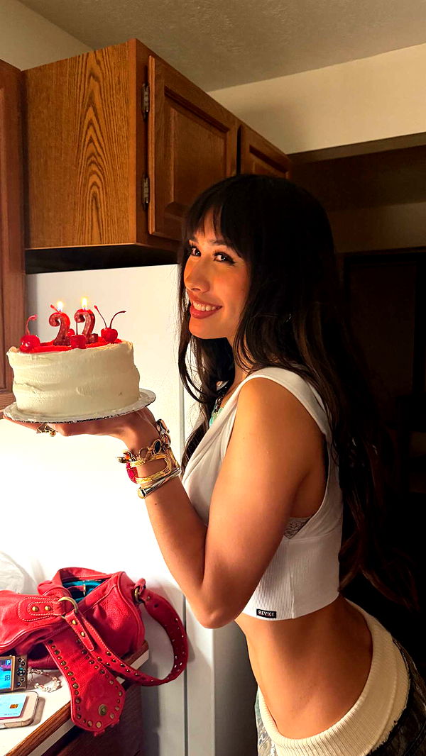 c.aitknight image ~ Altpins