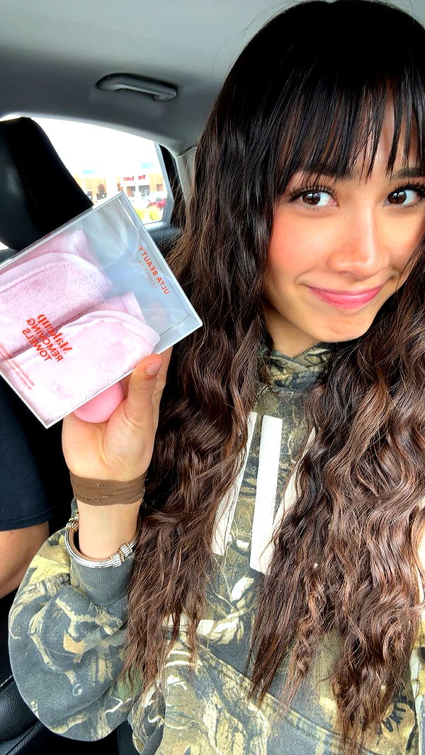 c.aitknight image ~ Altpins