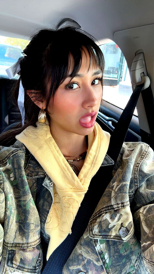 c.aitknight image ~ Altpins