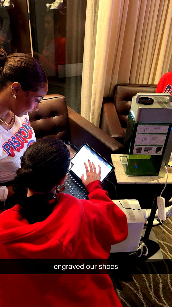 c.aitknight image ~ Altpins