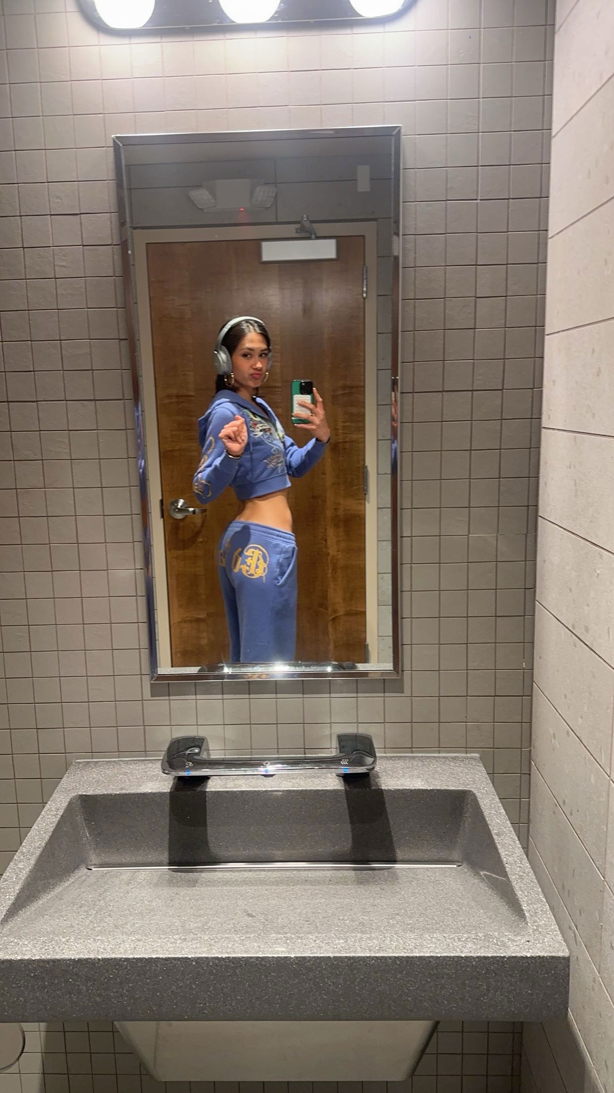 c.aitknight snapchat image archive image