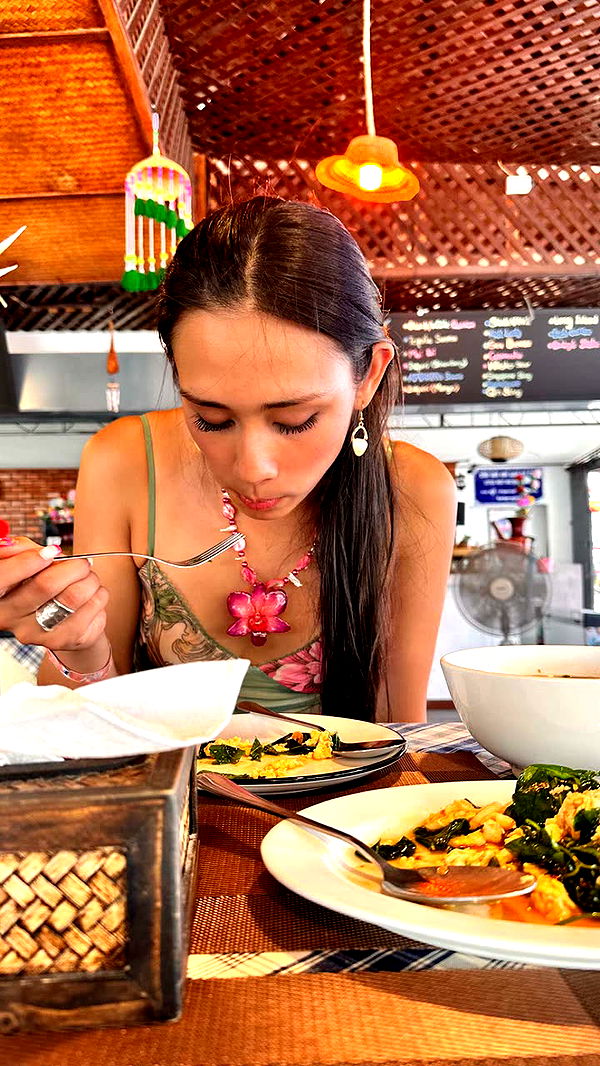 c.aitknight image ~ Altpins