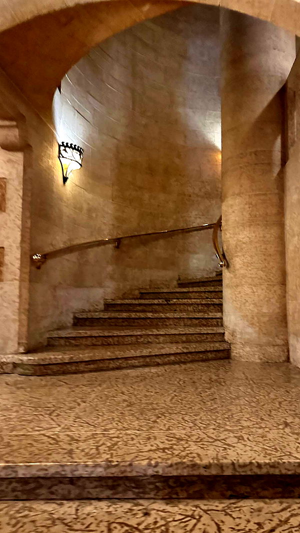 c.aitknight image ~ Altpins