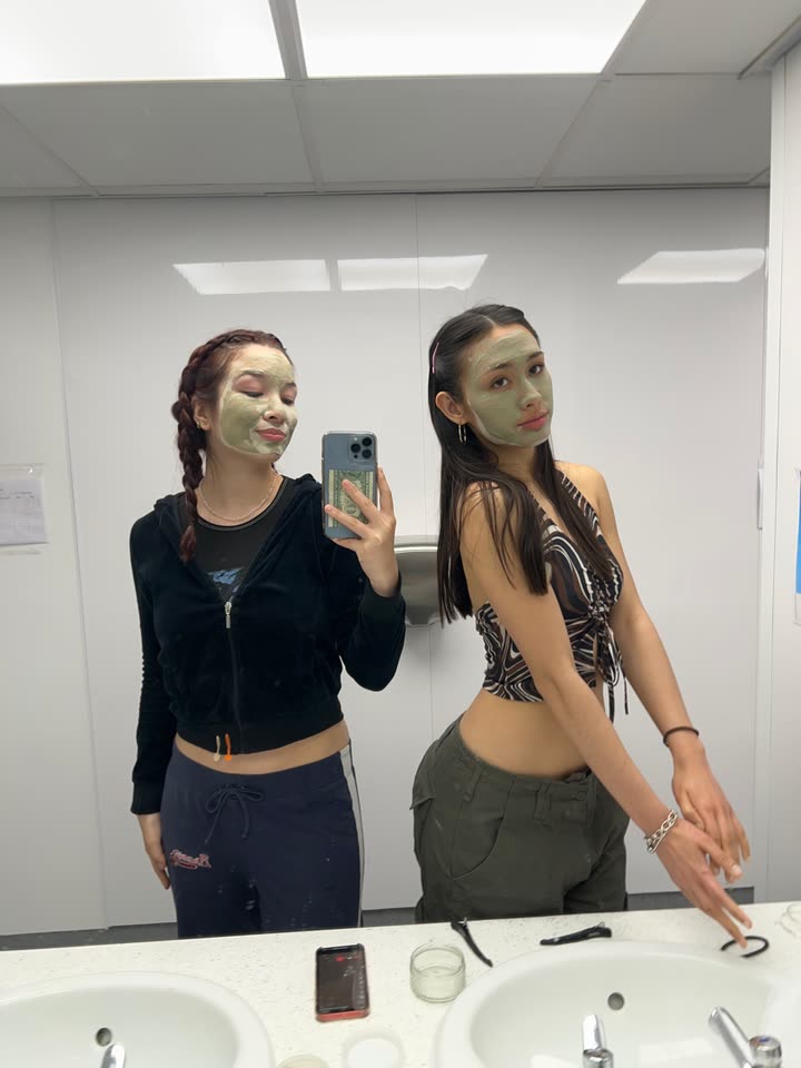 c.aitknight snapchat image archive image