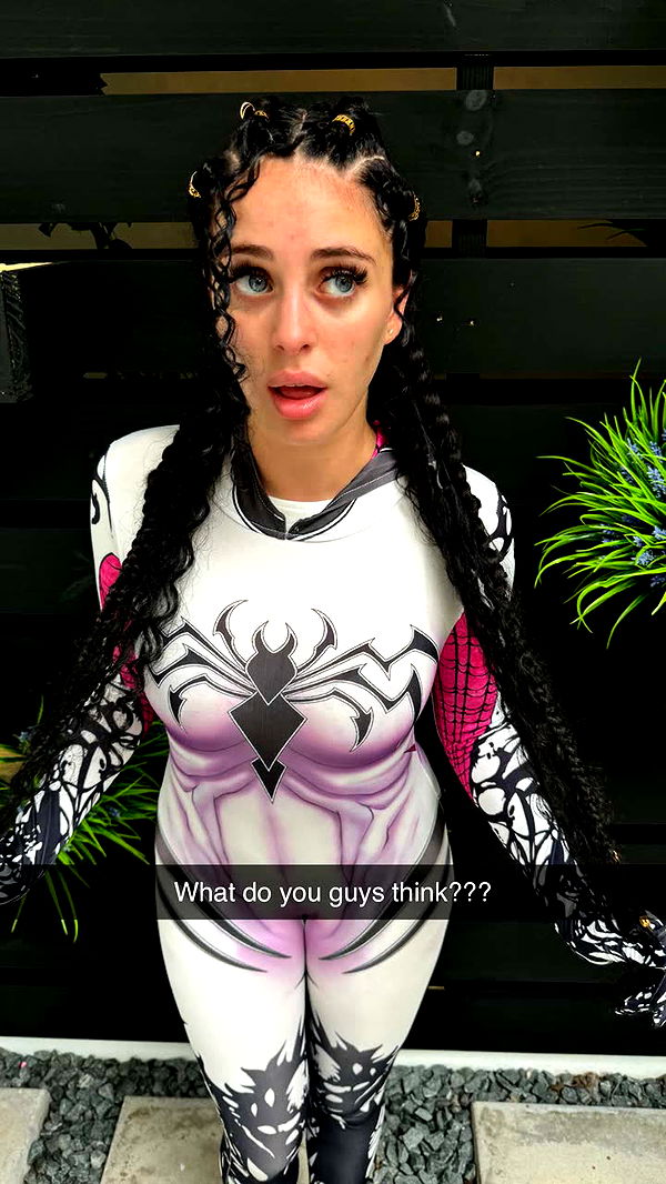 camilla_classy image ~ Altpins