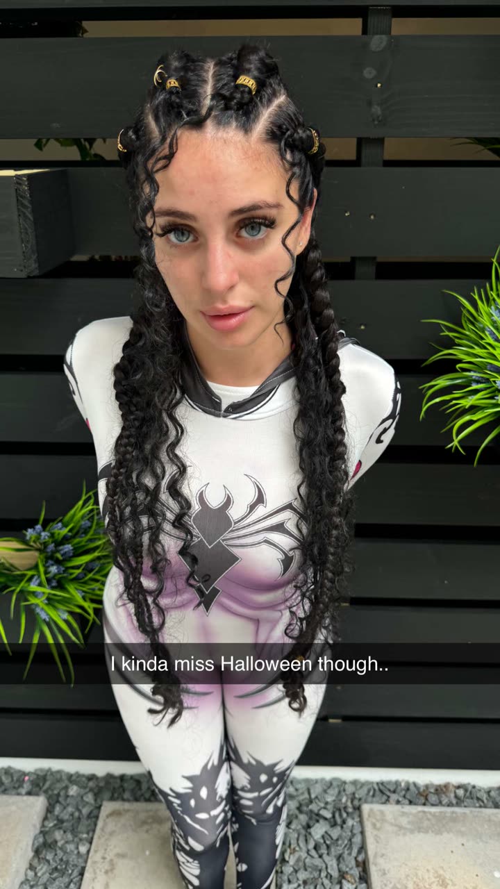 camilla_classy snapchat image archive image