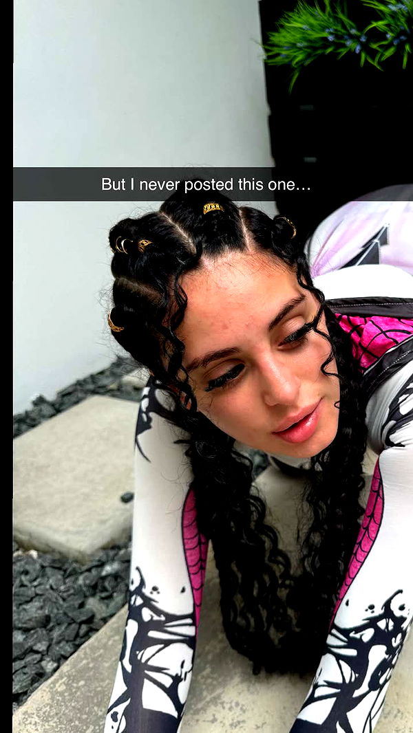 camilla_classy image ~ Altpins