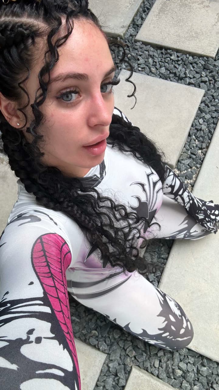 camilla_classy snapchat image archive image