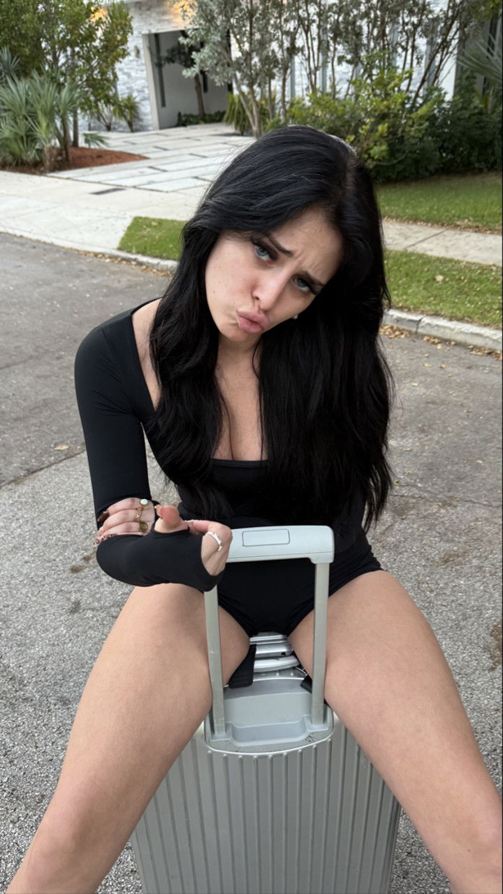 camilla_classy snapchat image archive image