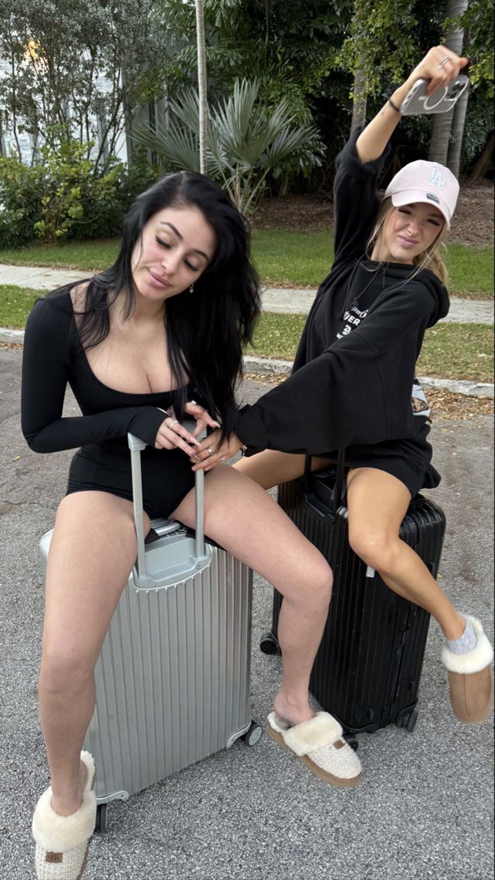 camilla_classy snapchat image archive image