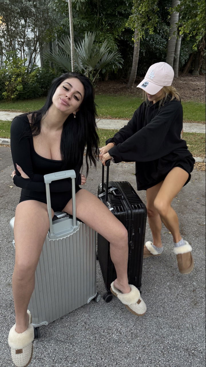 camilla_classy snapchat image archive image