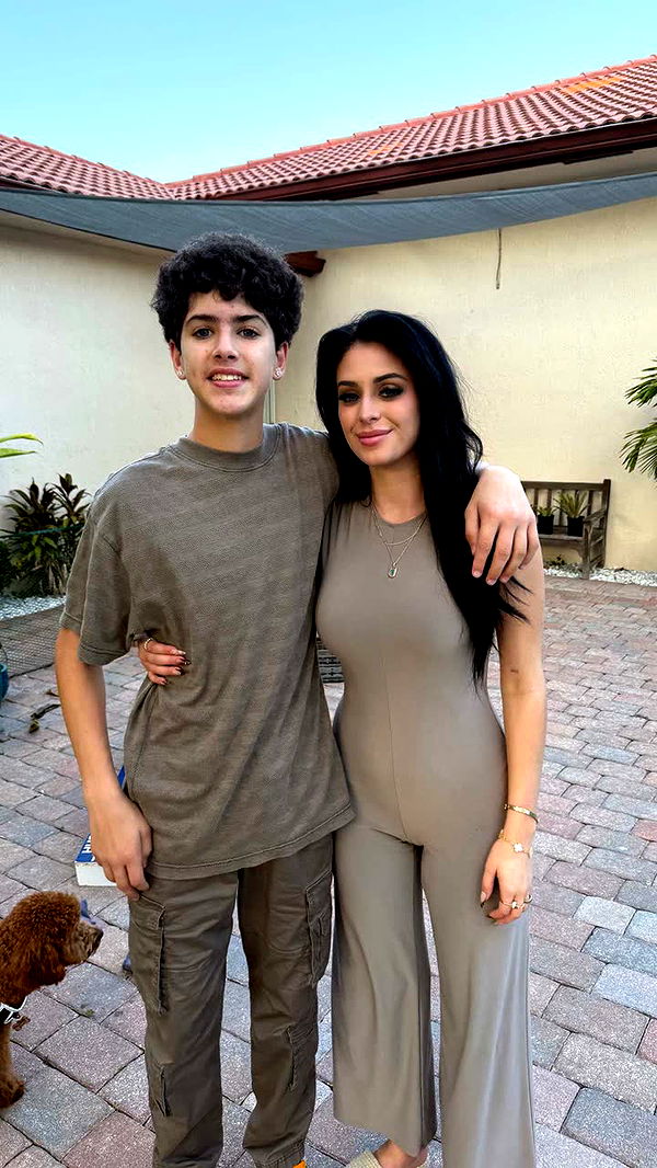 camilla_classy image ~ Altpins