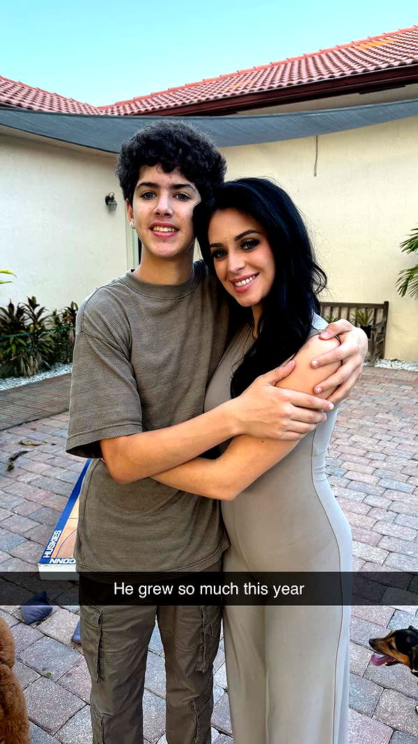 camilla_classy image ~ Altpins