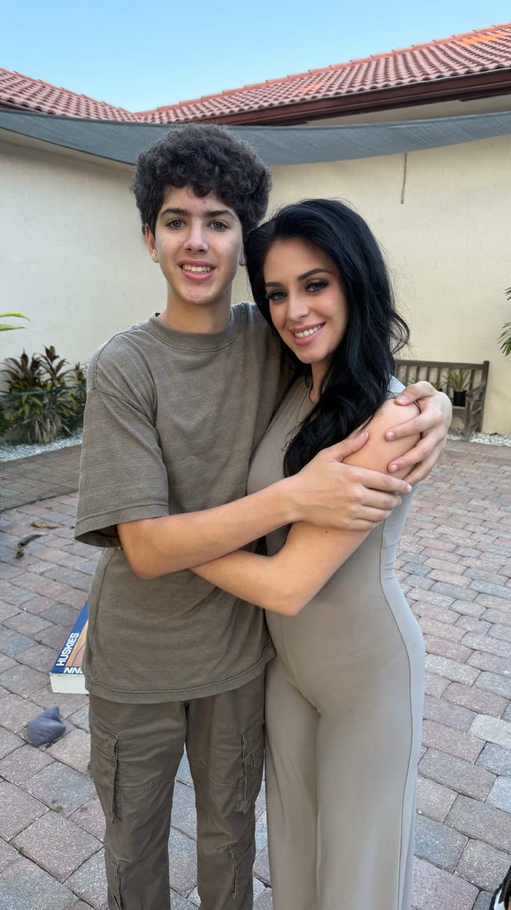 camilla_classy snapchat image archive image