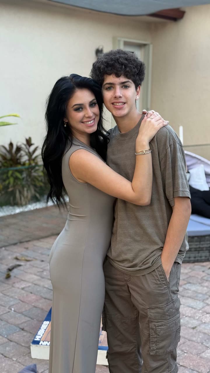 camilla_classy snapchat image archive image