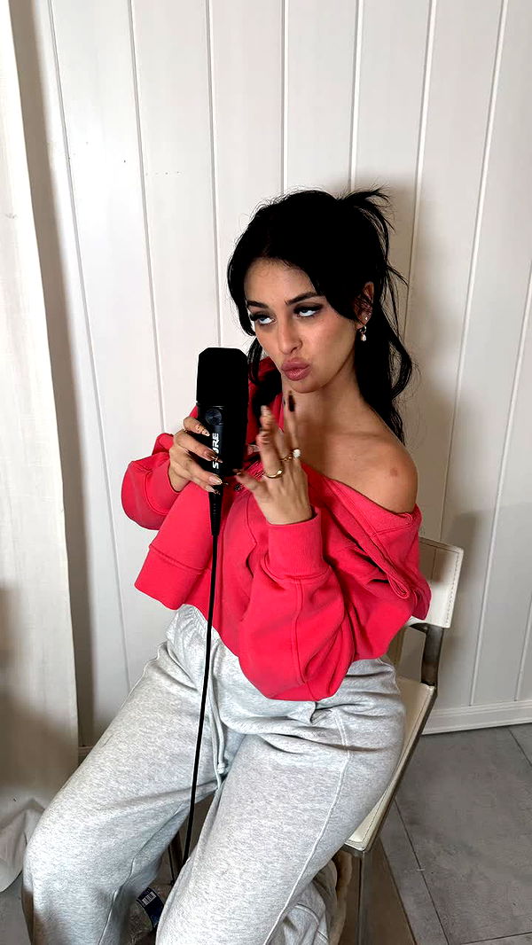 camilla_classy image ~ Altpins