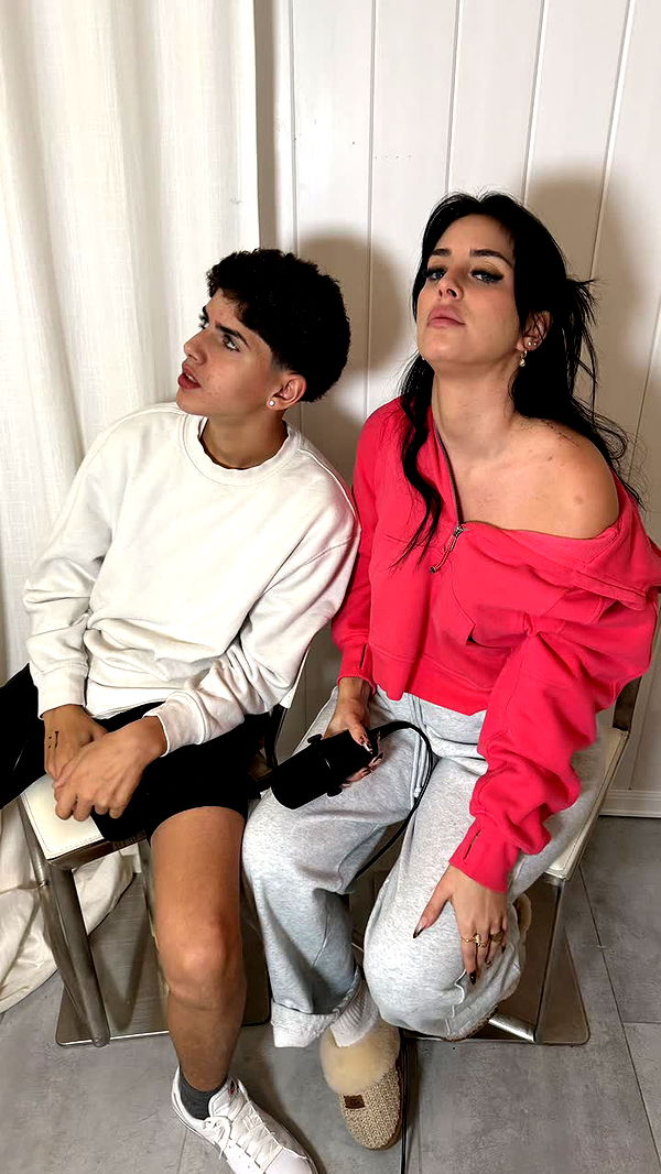 camilla_classy image ~ Altpins