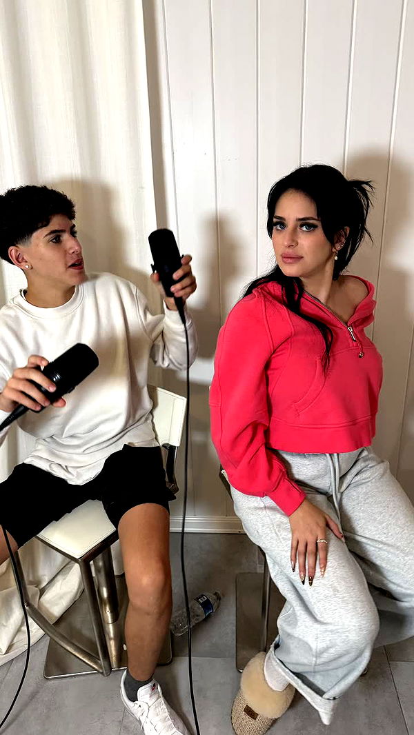 camilla_classy image ~ Altpins