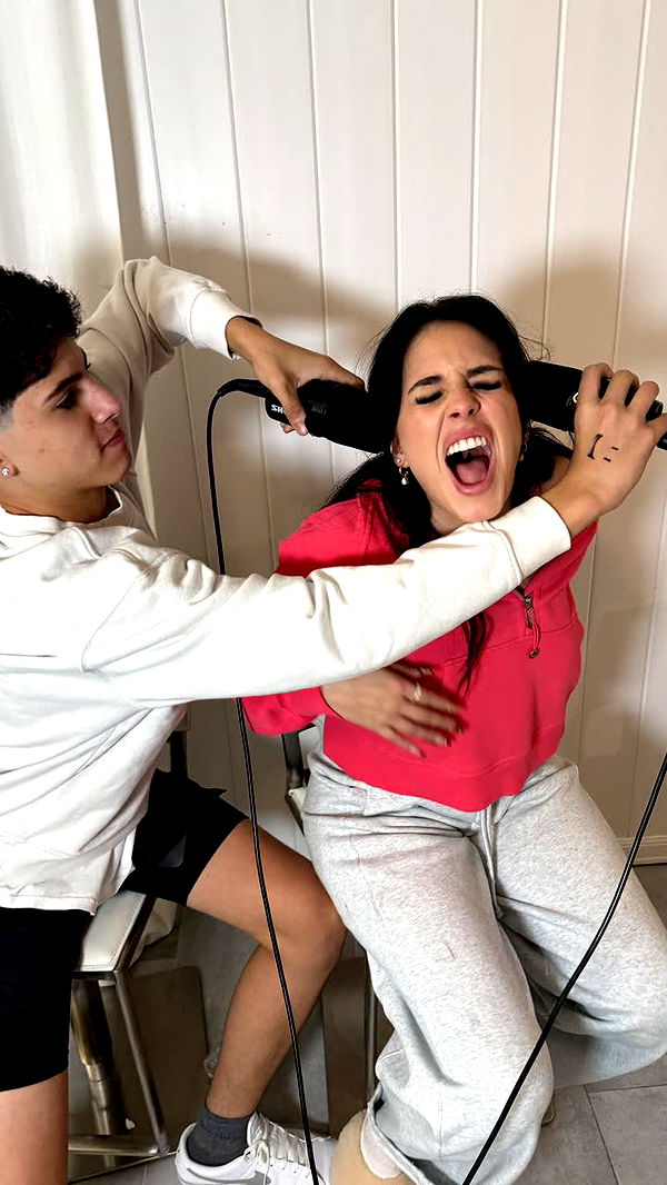 camilla_classy image ~ Altpins