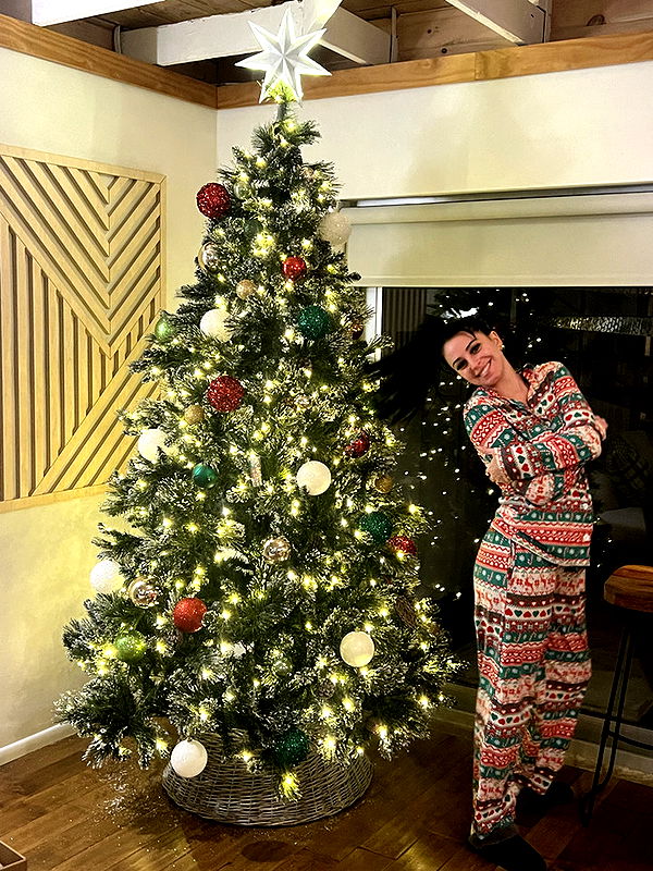 camilla_classy image ~ Altpins