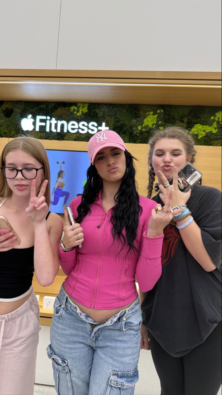 camilla_classy snapchat image archive image