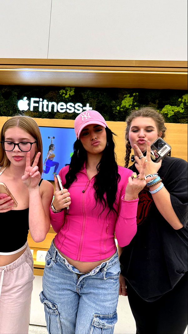 camilla_classy image ~ Altpins