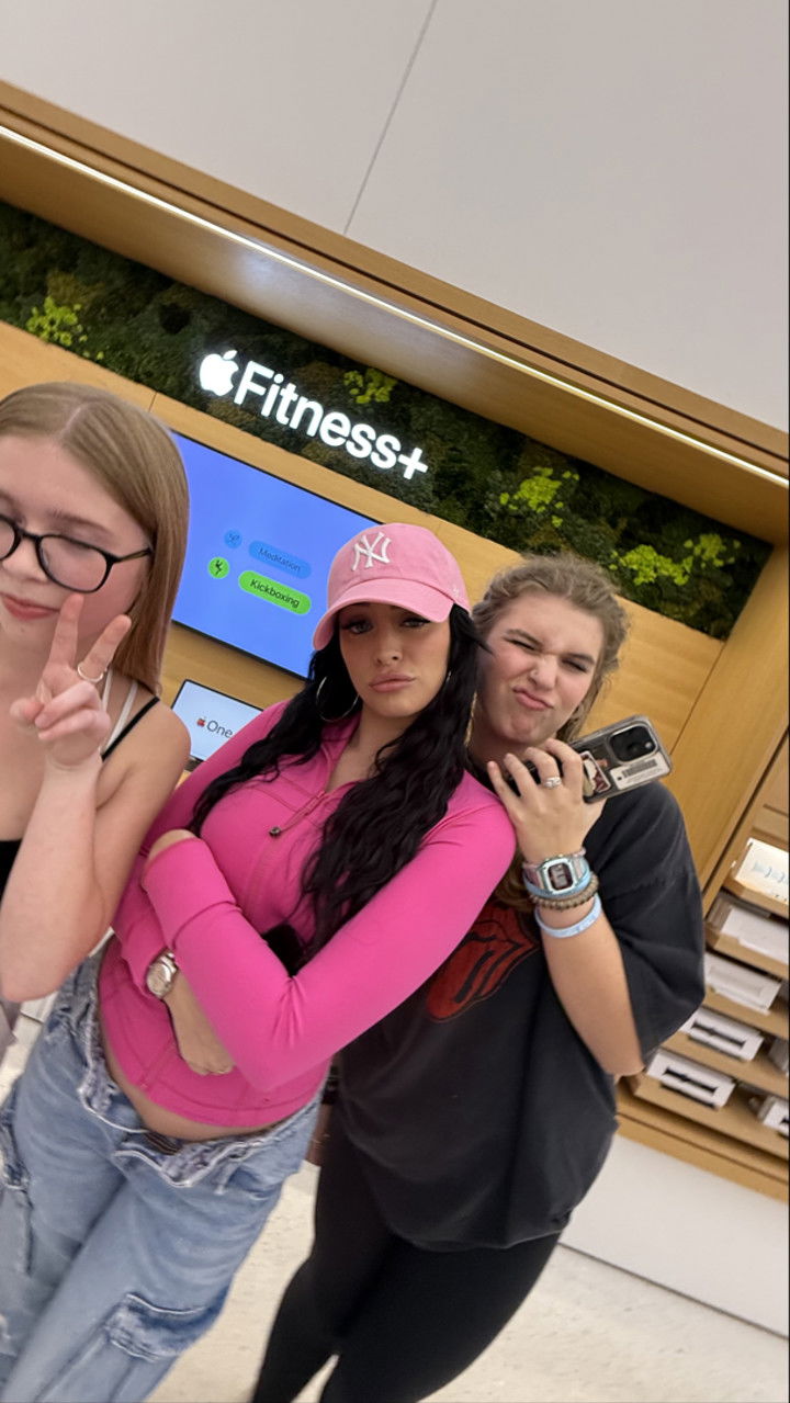 camilla_classy snapchat image archive image