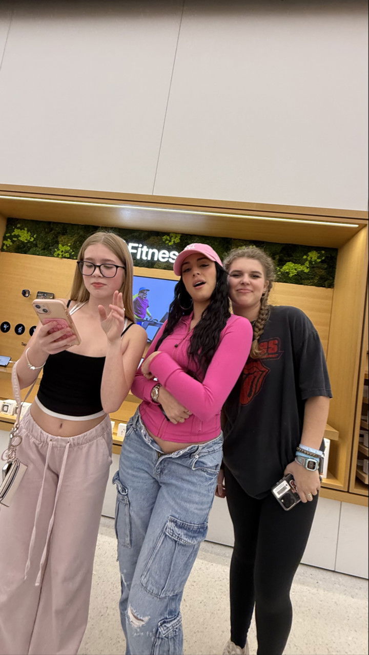 camilla_classy snapchat image archive image