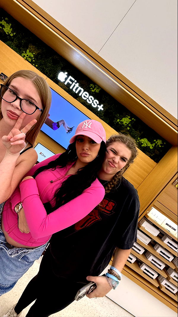 camilla_classy image ~ Altpins