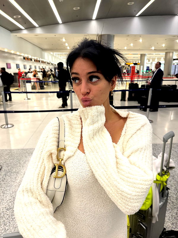 camilla_classy image ~ Altpins